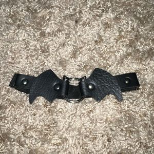 Bat thigh cuff